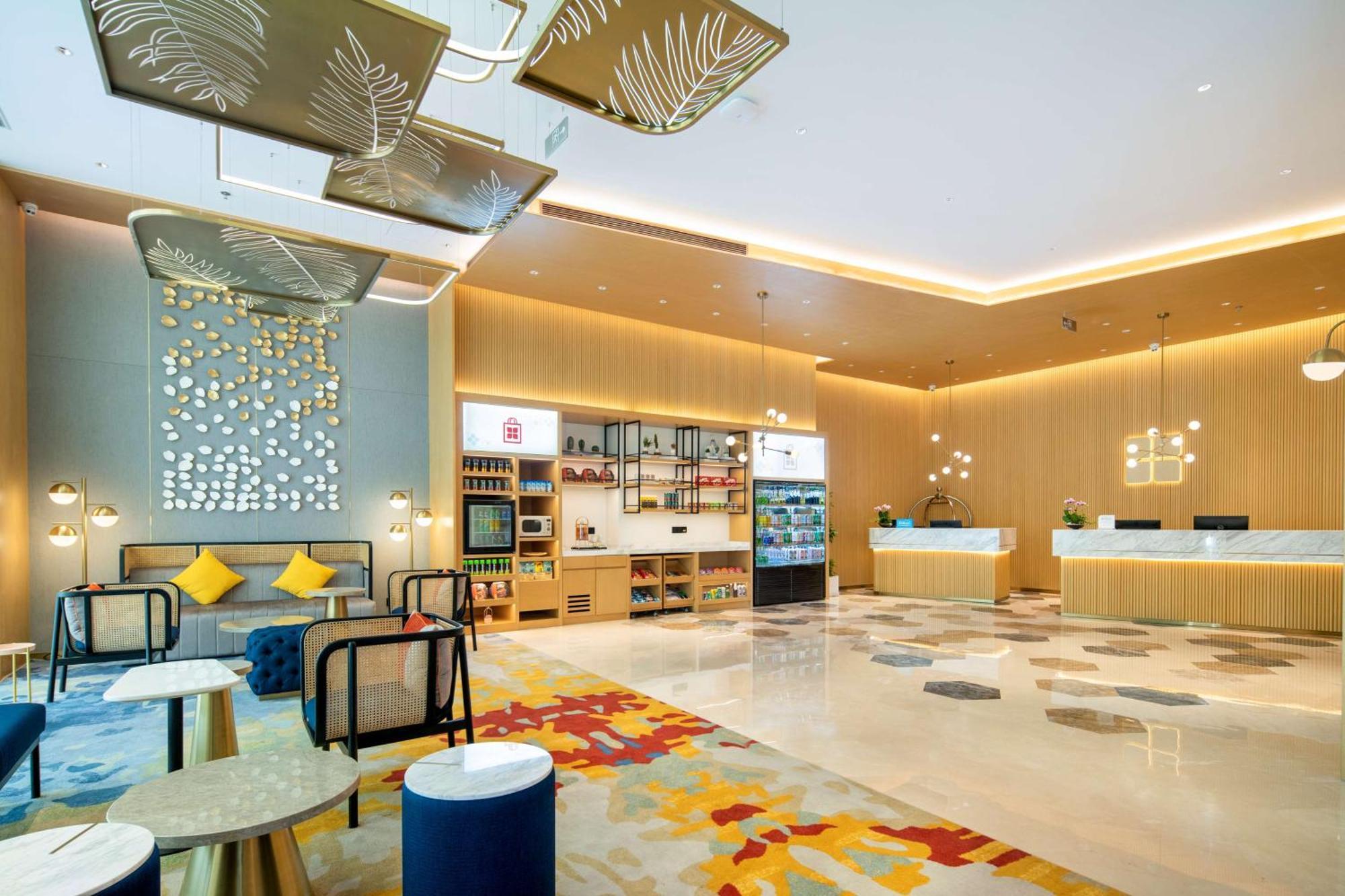 Hilton Garden Inn Shenzhen Nanshan Avenue Exterior photo